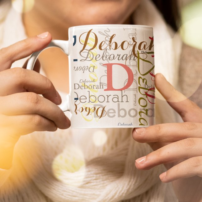 Tasse Givré Nom personnalisé et typographie initiale (Créateur téléchargé)