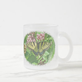 Tasse Givré Papillon à queue épaisse de tigre sur le Milkweed