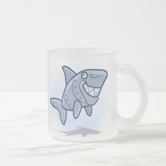 Tasse givrée par requin mécanique