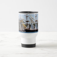 Tasse grande de festival de bateau