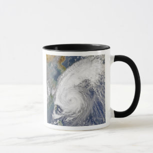 Tasse Image satellite d'un typhon