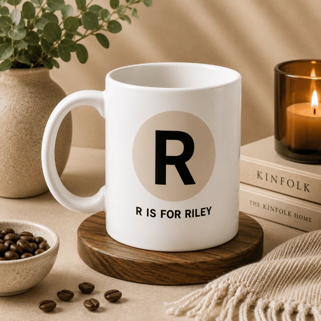 Tasse initiale moderne – Design « R est pour [Nom] (Créateur téléchargé)