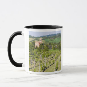 Tasse Italie, Bologne, Vue à travers le vignoble jusqu'à