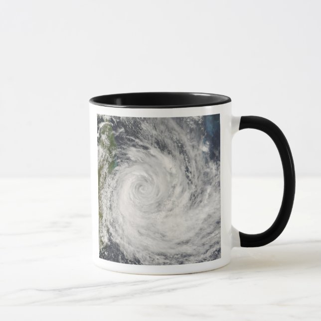 Tasse Jeu de cyclone tropical au large de Madagascar (Droite)