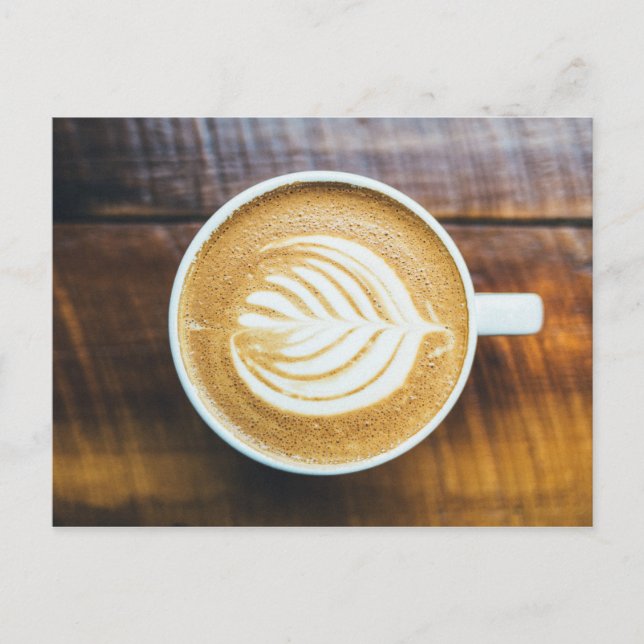 Tasse Kaffee Latte mit Leaf-Form Schaumstoff auf H Postkarte (Vorderseite)