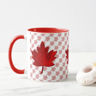 Tasse La Feuille d'érable canadienne par Shirley Taylor