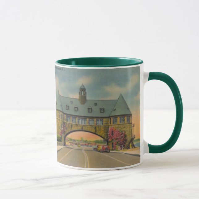 TASSE LA TOMBE DES TOURS (Droite)