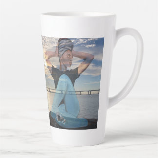 Tasse Latte Alimenté par la tôle solaire