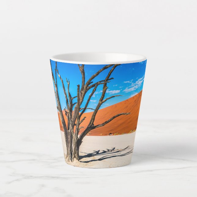 Tasse Latte Arbre mort à Deadvlei, Namibie (Devant)