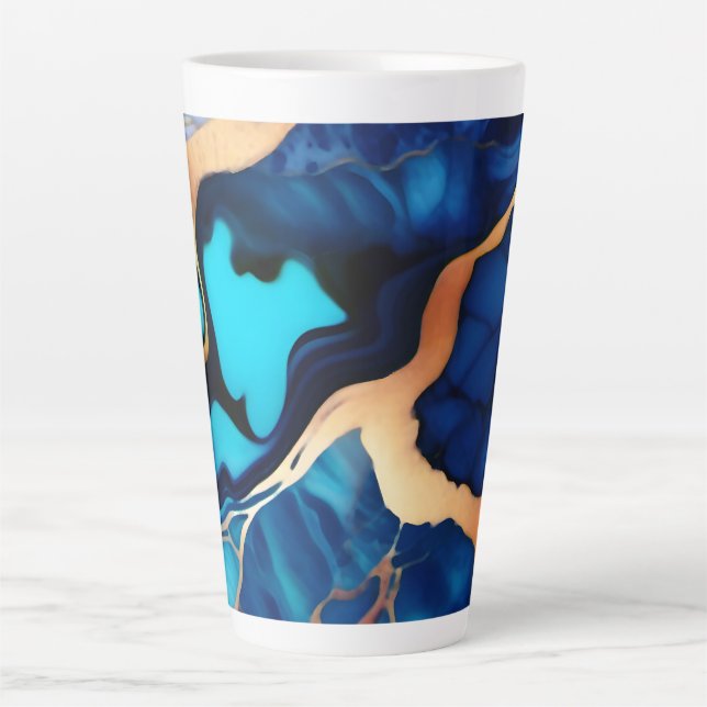 Tasse Latte Bleu tendance en or faux marbre (Devant)