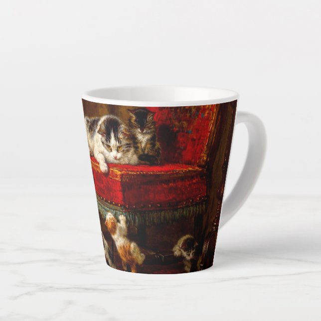 Tasse Latte Chat et chatons Jouer avec chaise (Angle droit)