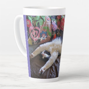 Tasse Latte Chat smoking élégant mignon faisant une vague mexi