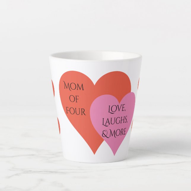 Tasse Latte Coeurs rouges mignons Texte Maman de quatre person (Devant)