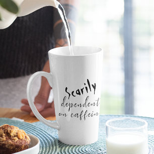 Tasse Latte Dépendent Pistamment De L'Halloween Du Café
