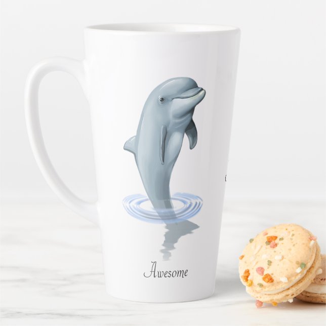 Tasse Latte Dolphin mou, script et monogramme (En situation)