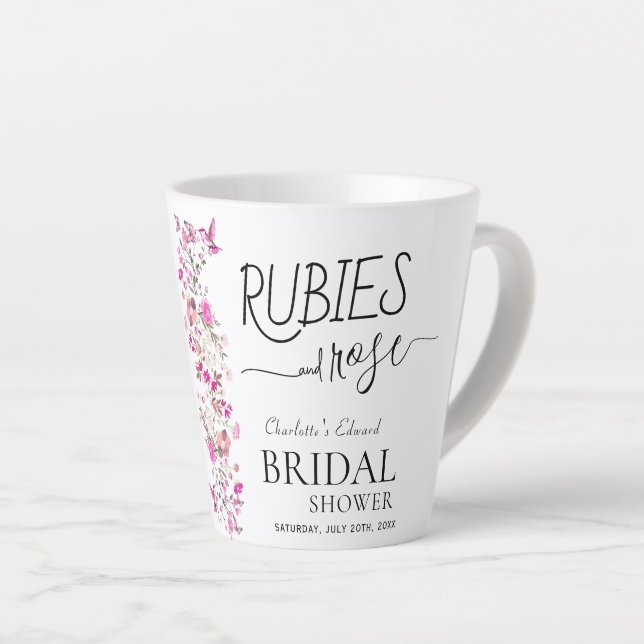 Tasse Latte Douce aquarelle rose rubis pour une baby shower de (Angle droit)