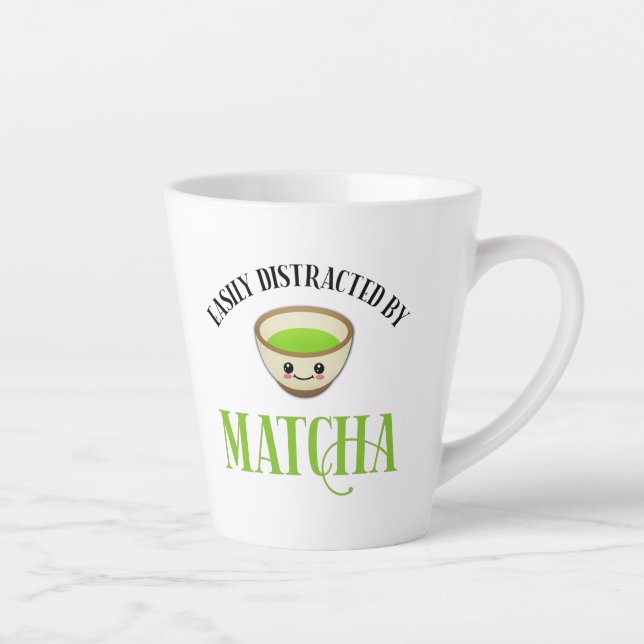 Tasse Latte Facilement Distrait Par Matcha (Droite)