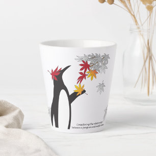 Tasse Latte Feuilles de Maple d'Automne et Manchot Drôle