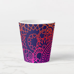 Tasse Latte Fleurs orange violet et fond bleu marine