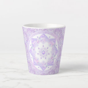 Tasse Latte flocon de neige violet clair et coeur étincelant