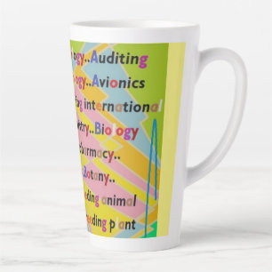Tasse Latte Formation dans des colors mixtes