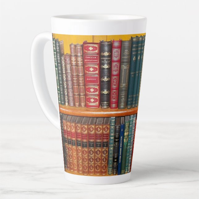 Tasse Latte Gros latmos de livres anciens (Angle gauche)