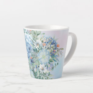 Tasse Latte Hydrangée bleue et latte florale