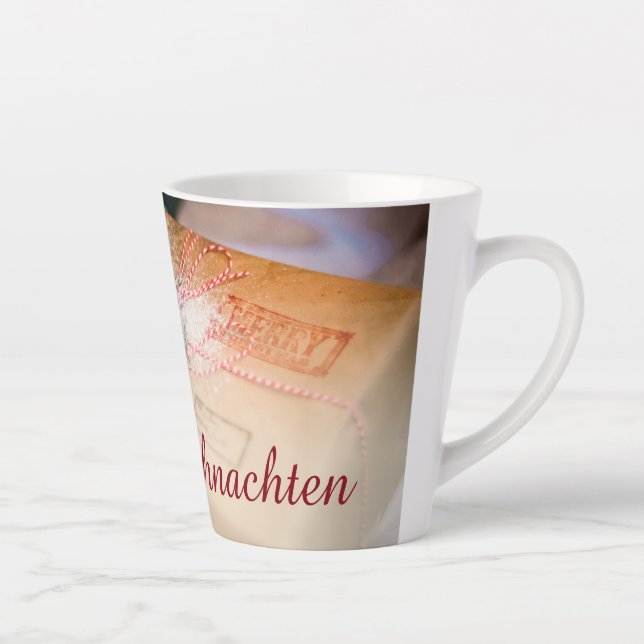 Tasse Latte Les cadeaux festifs comme motif de Noël (Droite)