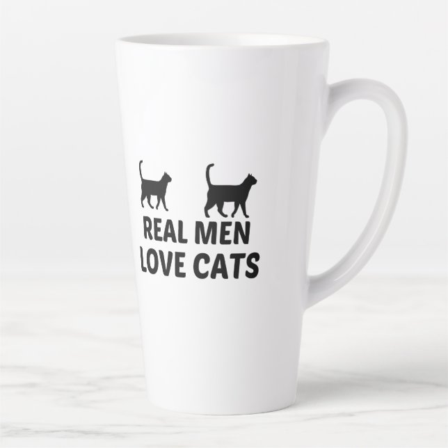 TASSE LATTE LES VRAIS HOMMES AIMENT LES CHAUSSURES (Droite)