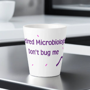 Tasse Latte Microbiologiste à la retraite