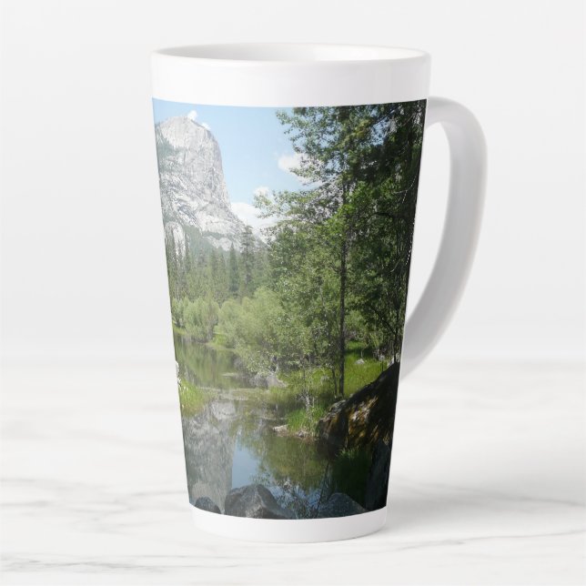 Tasse Latte Mirror Lake View à Yosemite National Park (Angle droit)