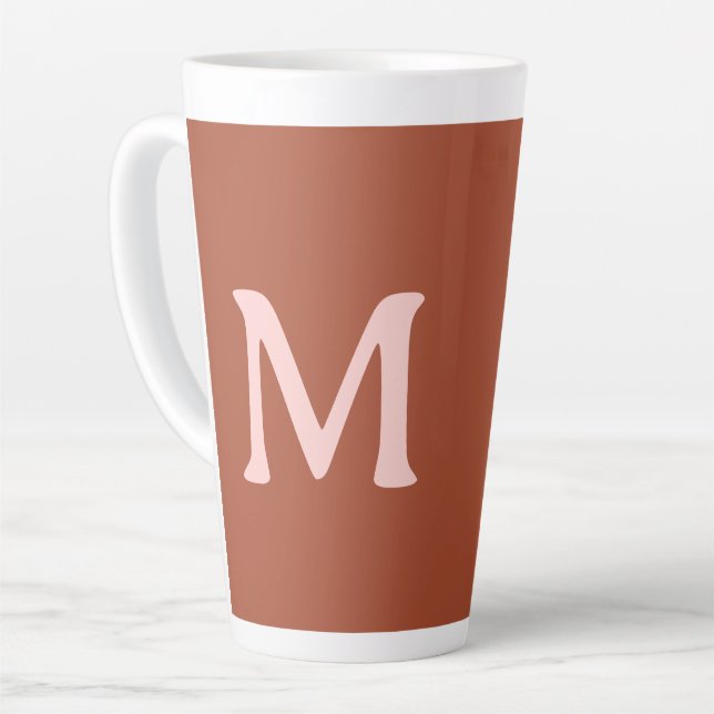Tasse Latte Monogramme personnalisé orange brûlé (Angle gauche)