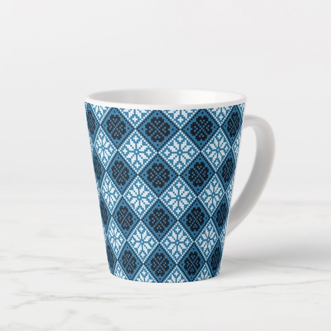 Tasse Latte Motif estonien bleu noir et blanc Mitten (Angle droit)