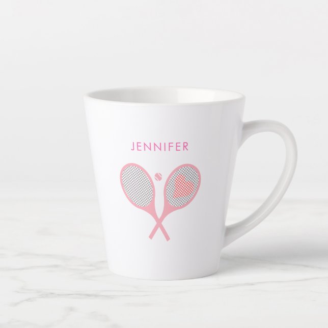 Tasse Latte Nom personnalisé rose moderne Tennis (Droite)