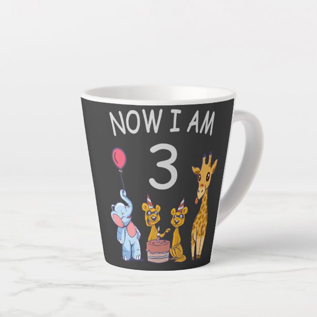 Tasse Latte Now I le 3e jour du Birthday (Angle droit)