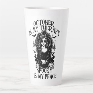 Tasse Latte Octobre Est Ma Thérapie, Éffrayant Est Ma Paix