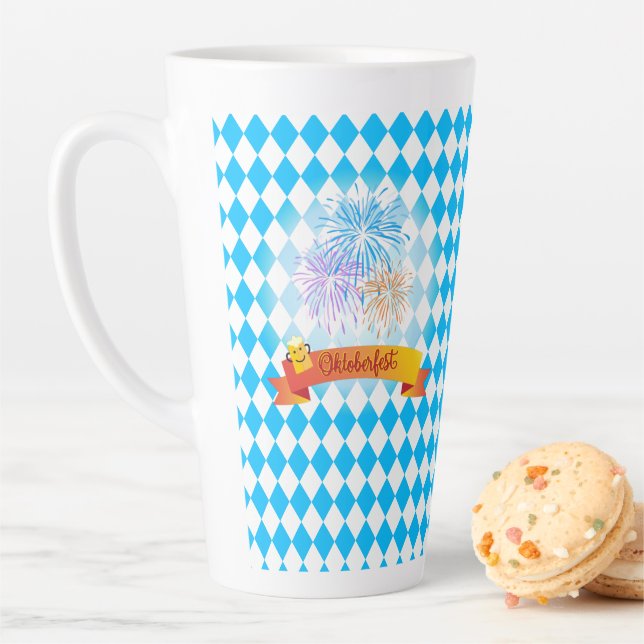 Tasse Latte OKTOBERFEST festival de bière drapeau bleu bavaroi (En situation)