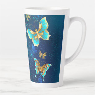Tasse Latte Papillons d'or sur un Arrière - plan bleu