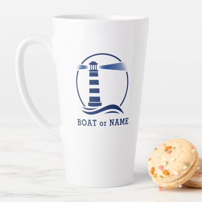 Tasse Latte Phare avec votre bateau ou nom 2 côté large (En situation)