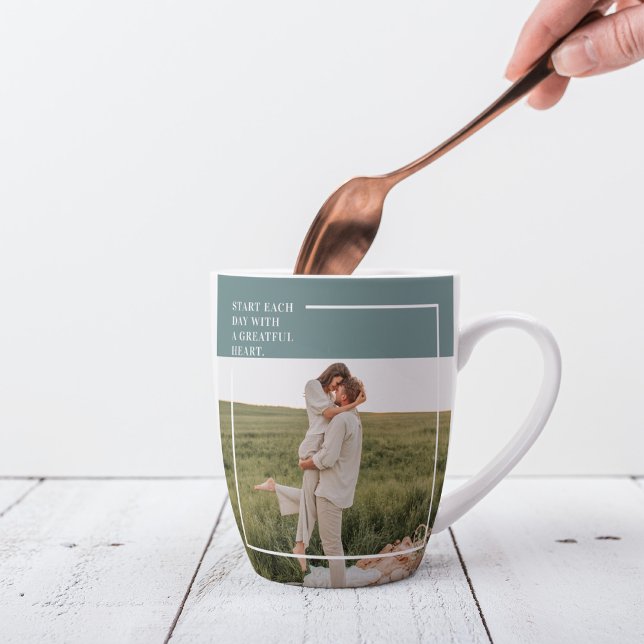 Tasse Latte Photo moderne Green Famille Jolie Cadeau (Créateur téléchargé)