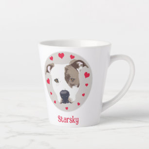 Tasse Latte Pitbull Coeurs rouges mignons Illustration d'amour