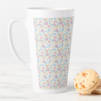 Tasse Latte Promenade dans les jardins