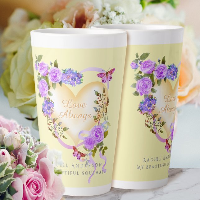 Tasse Latte Romantique violet Rose Amour Toujours Beige Latte  (Elegant Valentine Love Always Mug for Your Love One.)