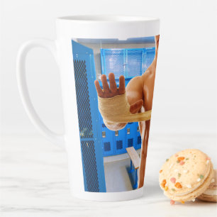 Tasse Latte SlipperyJoe homme musclé abs vestiaire pièce carre