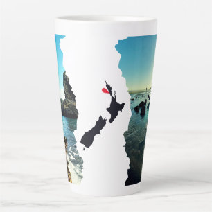 Tasse Latte Torn Beach Collage Nouvelle-Zélande Emplacement Pi