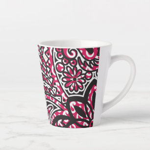 Tasse Latte Un design cachemire décoratif avec rouge vif et ép