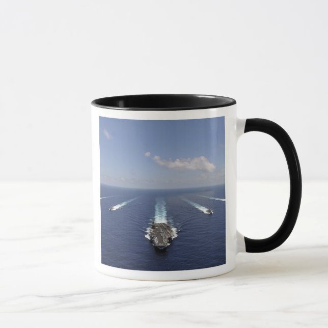 Tasse Le porte-avions USS Abraham Lincoln (Droite)