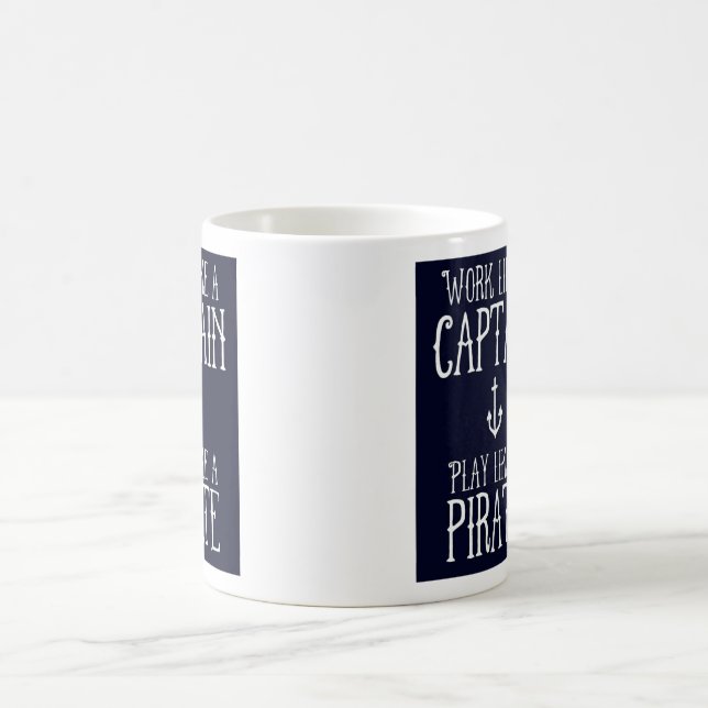 Tasse - le travail comme un capitaine, jeu aiment (Centre)