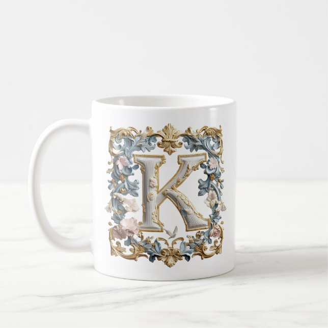 Tasse 'Lettre Baroque 'K' pour une Princesse du Ca (Gauche)