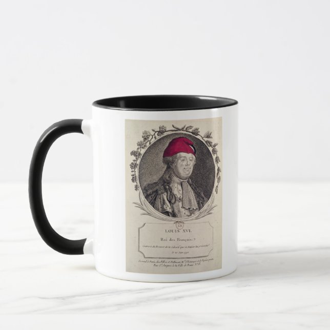 Tasse Louis XVI portant un capot phrygian (Gauche)